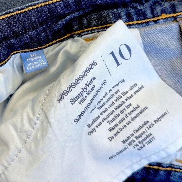 Simply Vera Wang Bootcut Stretch Mid Rise Blue Wash Jeans Size 10 Cutoff Hem - Picture 12 of 12